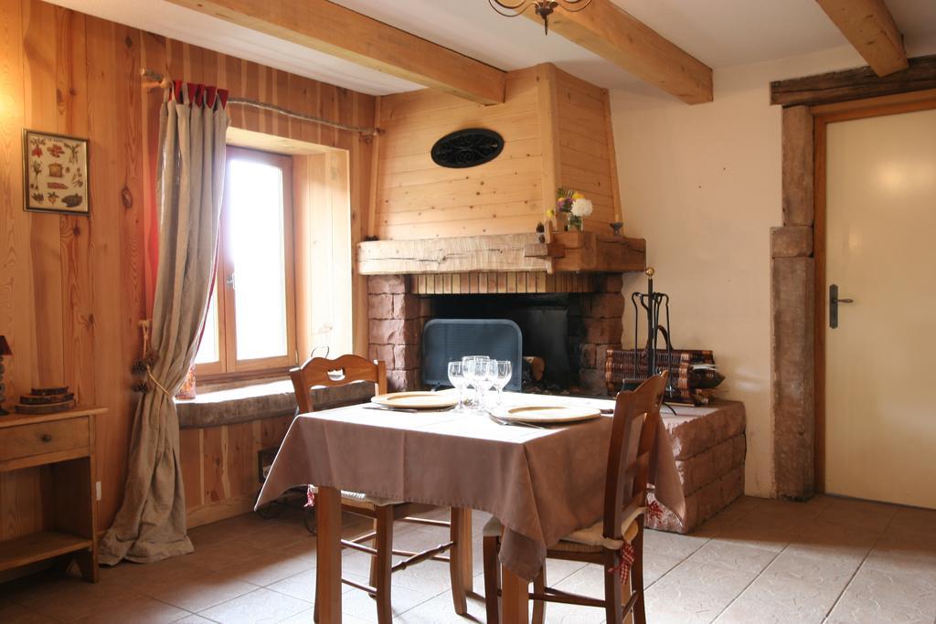 Auberge Du Ruxelier Cheniménil Exterior foto